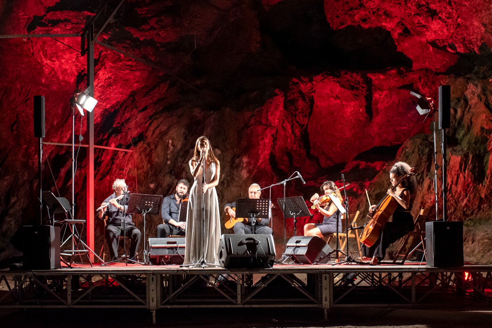 OSCAR MOVIES ENSEMBLE 22  Grotta paleolitica MARINA DI CAMEROTA 12 Agosto ore 21:00